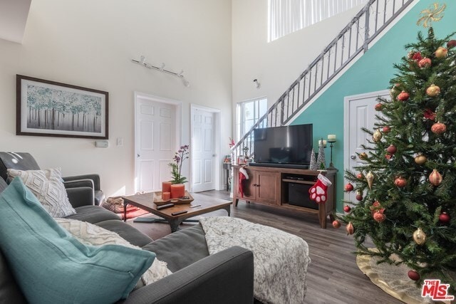 Foto del edificio - 4343 Ventura Canyon Ave