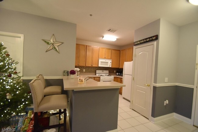 Building Photo - 2207 Ramapo Ct