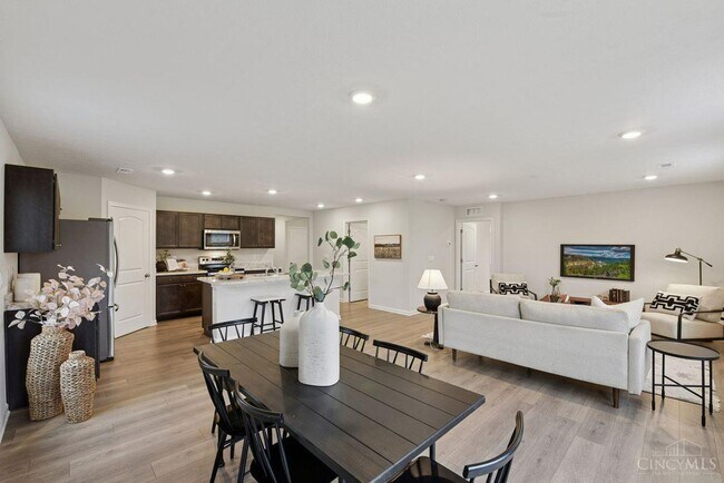 Foto del edificio - Morrow: New Construction 3 bed, 2 Bath for Rent.