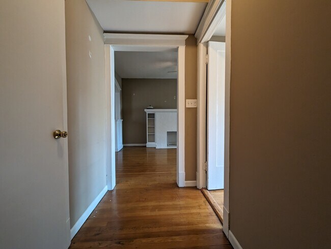 Foto del edificio - 2657 N St Louis Ave