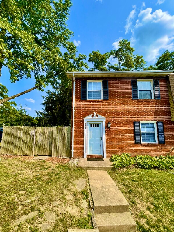 Primary Photo - 8597 Harrison Ct