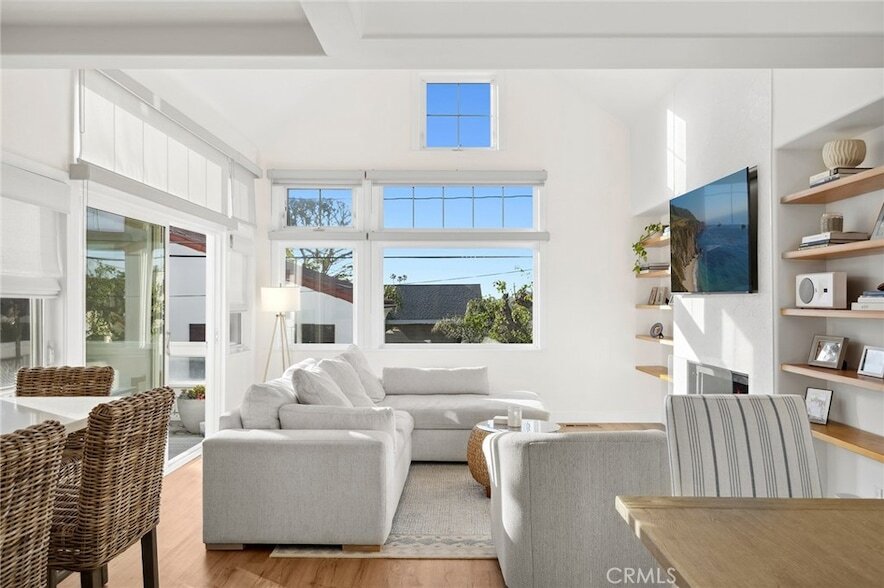 Photo - 409 Dahlia Avenue Unit