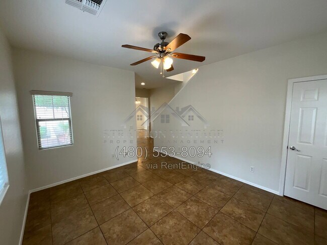 Building Photo - 4737 E Olney Ave