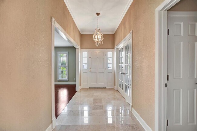 Building Photo - 37 Colony Park Cir