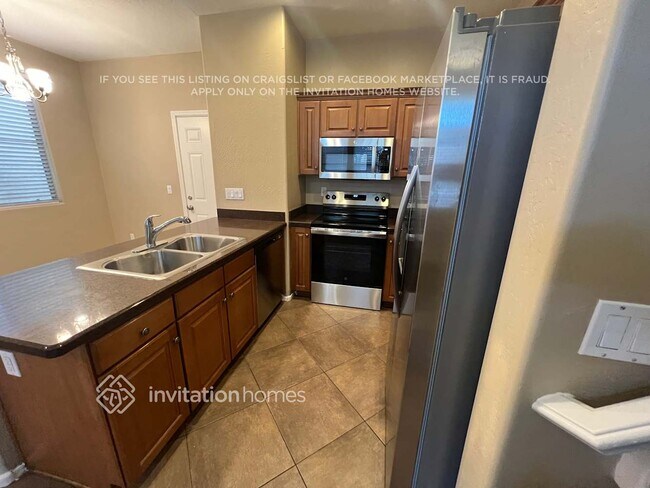 Building Photo - 451 S Hawes Rd