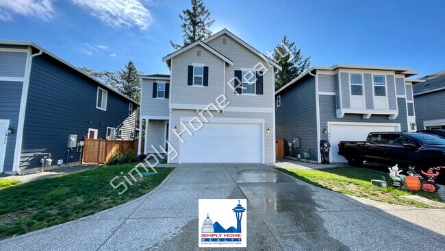 Building Photo - Step into the luxurious comfort of your dream home!