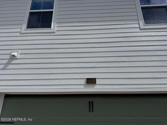 Foto del edificio - 109 Hogan Ct