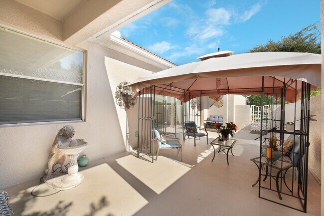 Foto del edificio - 3907 Recreation Ln