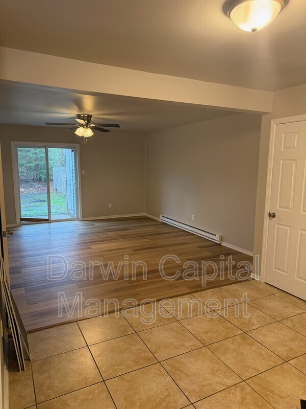 Foto del edificio - 658 Tara Dr