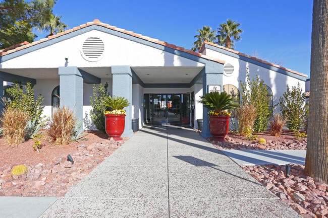 Leasing Office - Parc West Apartments