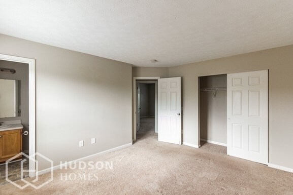 Foto del edificio - 79 Eastview Commons Rd