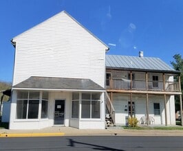 Building Photo - 2378 Beech Ave