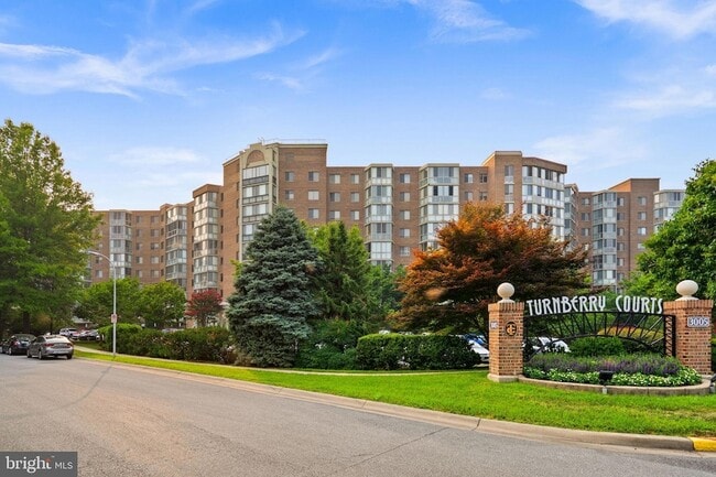 Building Photo - 3005 S Leisure World Blvd