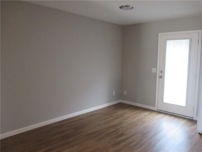 Foto del edificio - 2839 Meridian Pl