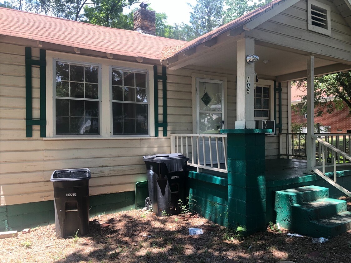 Primary Photo - 2 Bedrooms, 1 Bathroom - West Rome