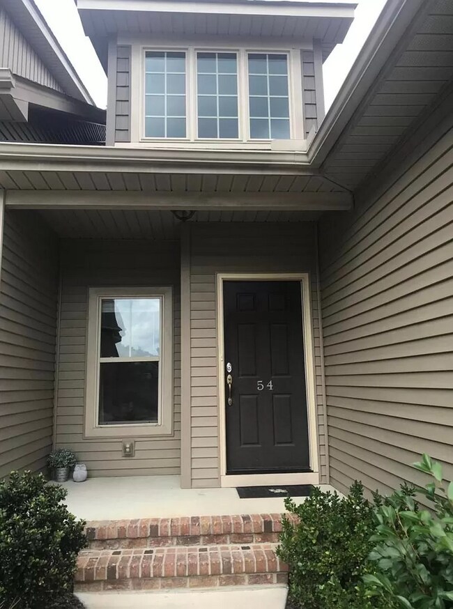 Foto del edificio - 54 Cypress Cir