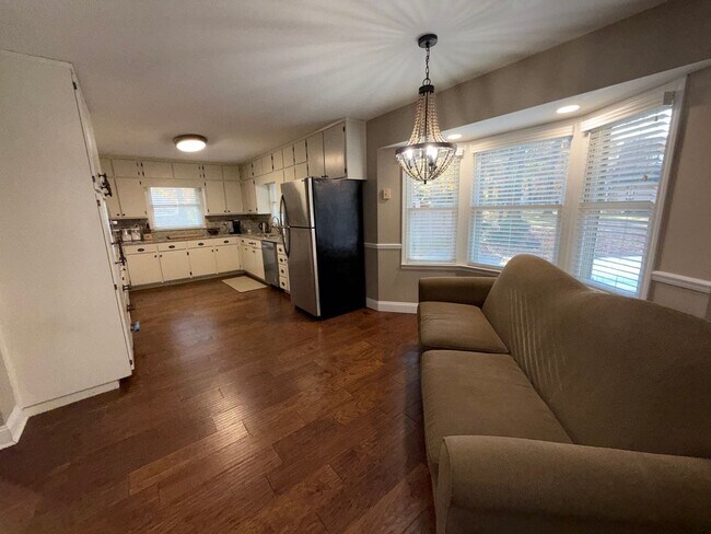 Foto del edificio - HOME FOR RENT IN ARAB, ALABAMA!