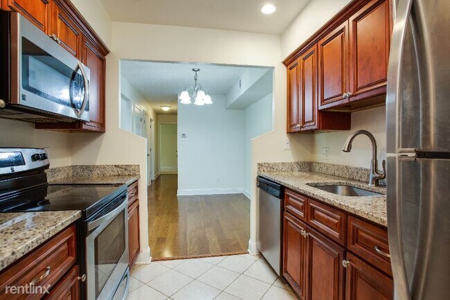 Foto del edificio - 2 br, 2 bath Condo - 113 Turtle Creek Road