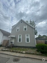 Building Photo - 2452 Thurman Ave