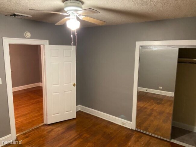 Foto del edificio - 2 br, 1 bath Apartment - 1126 Dewey Ave