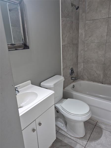 Foto del edificio - 4429 Treehouse Ln