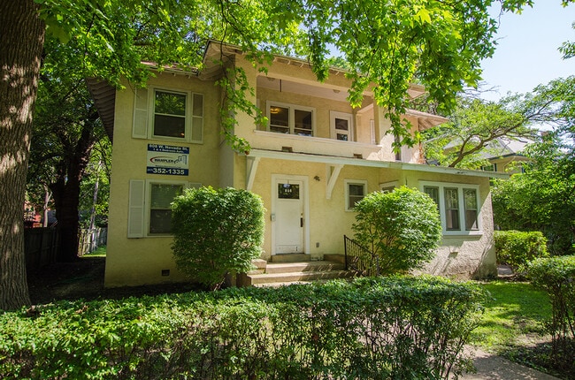 Building Photo - 808 W Nevada St