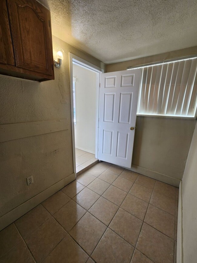 Foto del edificio - Two Bedroom Duplex in Downtown 29 Palms!