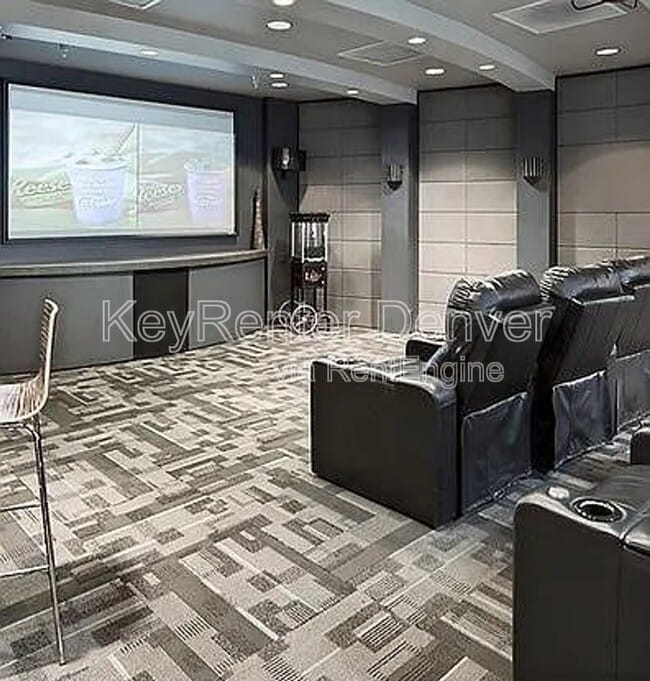 Foto del edificio - 601 W 11th Ave