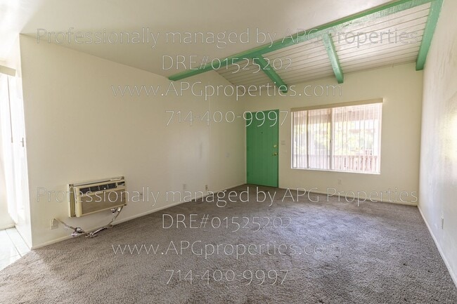 Foto del edificio - 1040 W MacArthur Blvd
