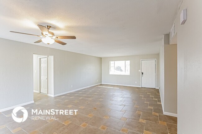 Foto del edificio - 8420 N 38th Dr