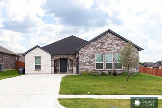 Building Photo - 206 Ringold Rd