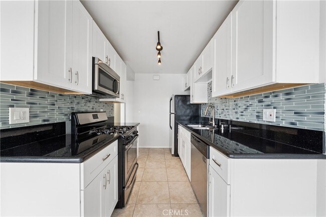 Building Photo - 357 Los Arbolitos Blvd