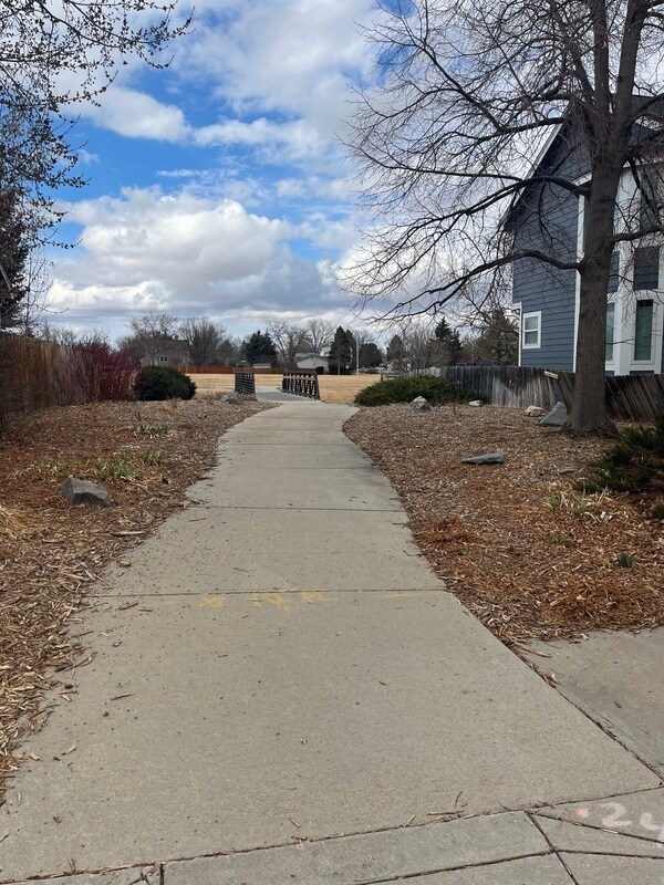 Foto del edificio - 12328 Deerfield Way