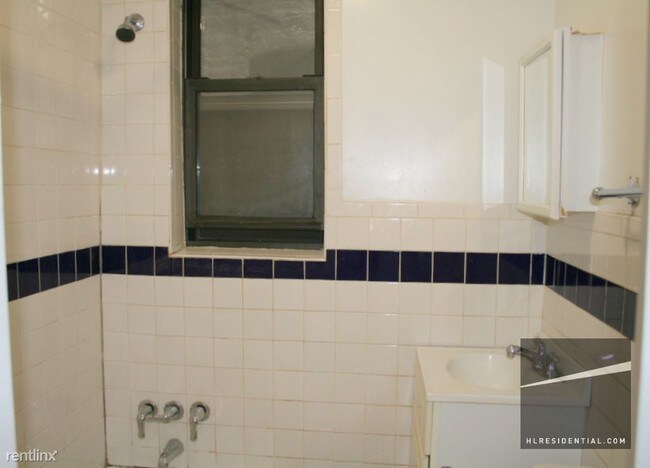 Building Photo - 675 Vanderbilt Ave