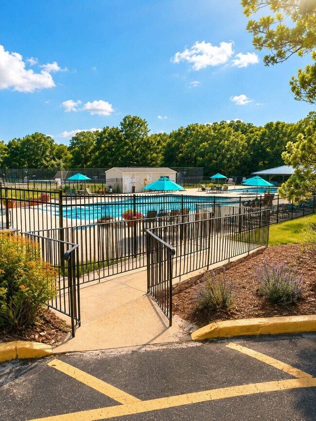Foto del edificio - 507 Pine Hills Dr