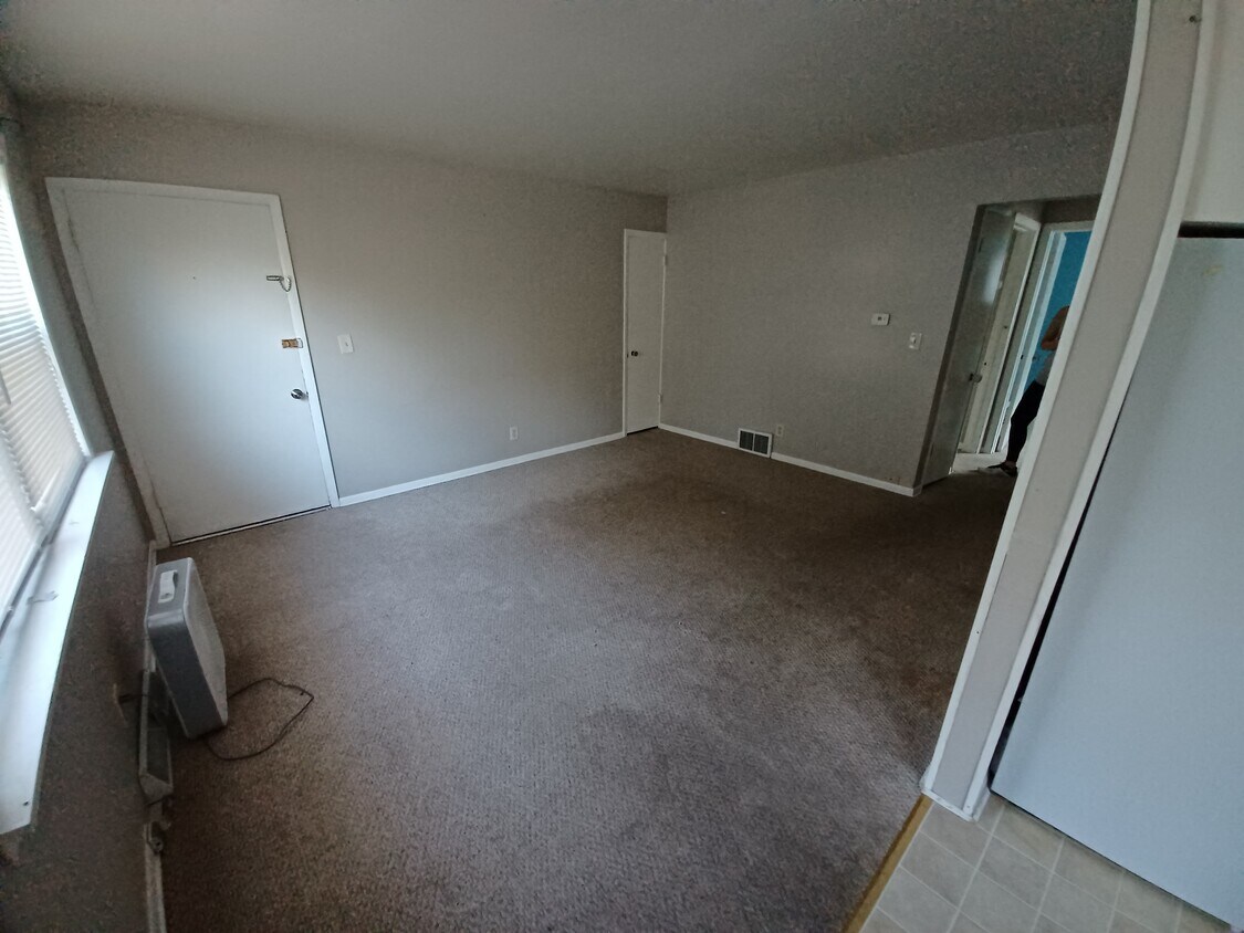 870 Perkins Ave, Waukesha, WI 53186 Townhome Rentals in Waukesha WI