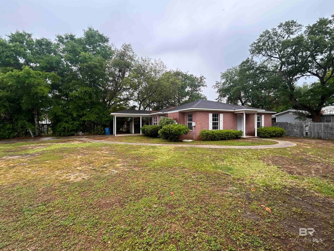 Primary Photo - 29595 Canal Rd
