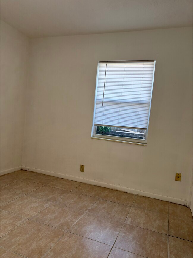 Foto del edificio - 3519 W Rogers Ave