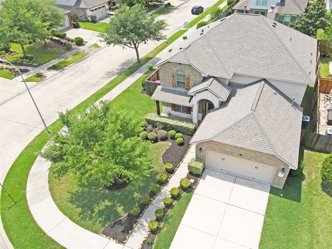 Building Photo - 6007 Pomme Bay Pass