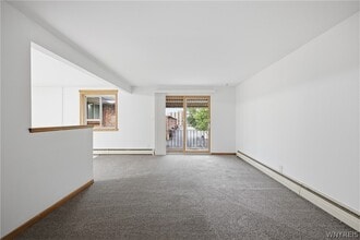Building Photo - 2500 Sheridan Dr