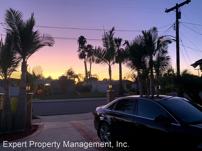 Foto del edificio - 4 br, 3 bath House - 7949 Eastridge Drive