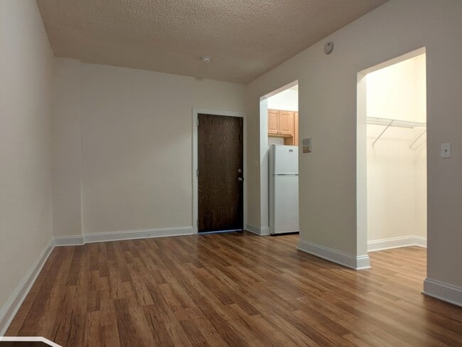 Building Photo - 1742 N Humboldt Blvd