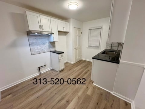 Foto del edificio - 19956 Strasburg St