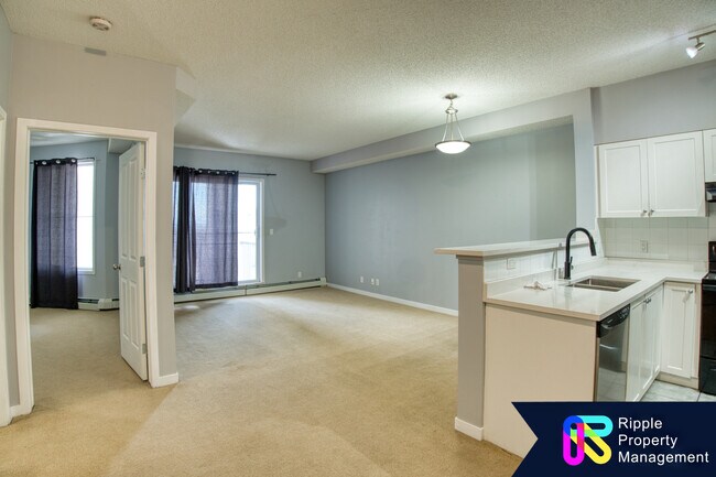 Photo du bâtiment - 333 Taravista Dr NE