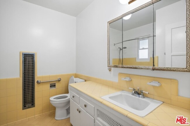 Building Photo - 4105 Irving Pl