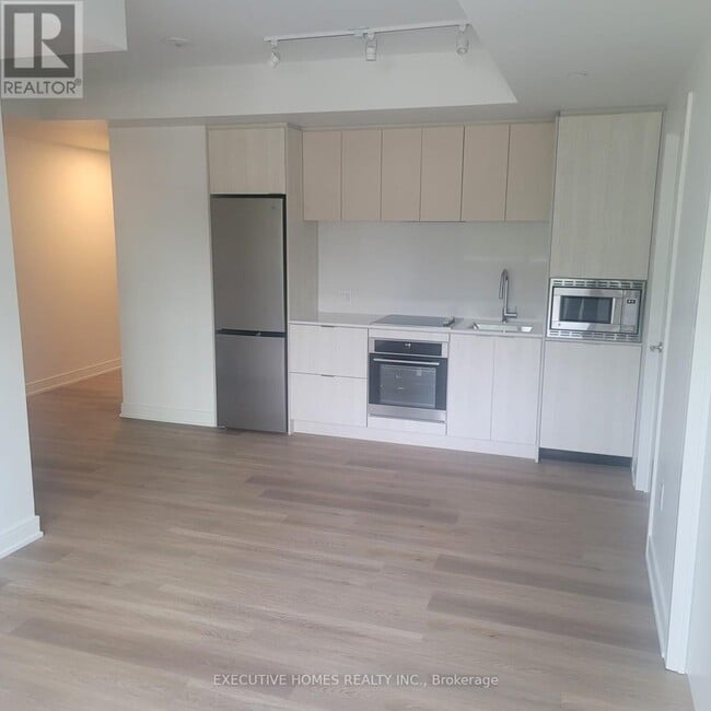 Building Photo - 220-3009 NOVAR Rd