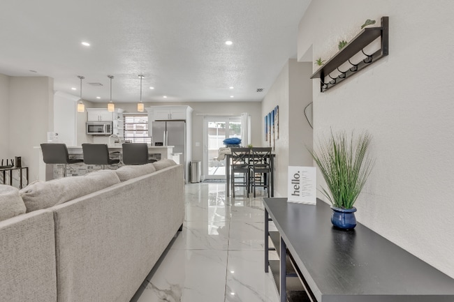 Building Photo - 4501 Bray Rd