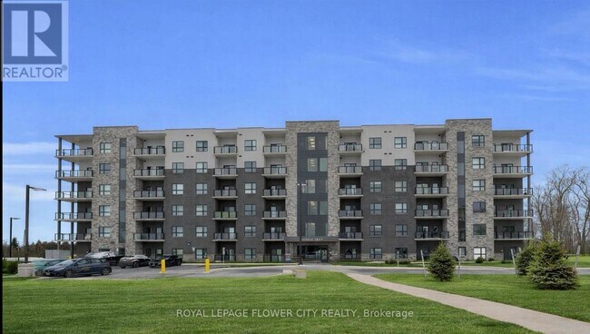 Photo du bâtiment - 1000 Lackner Blvd