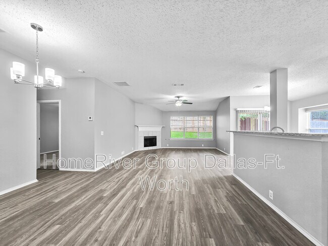 Building Photo - 117 Quail Run Dr