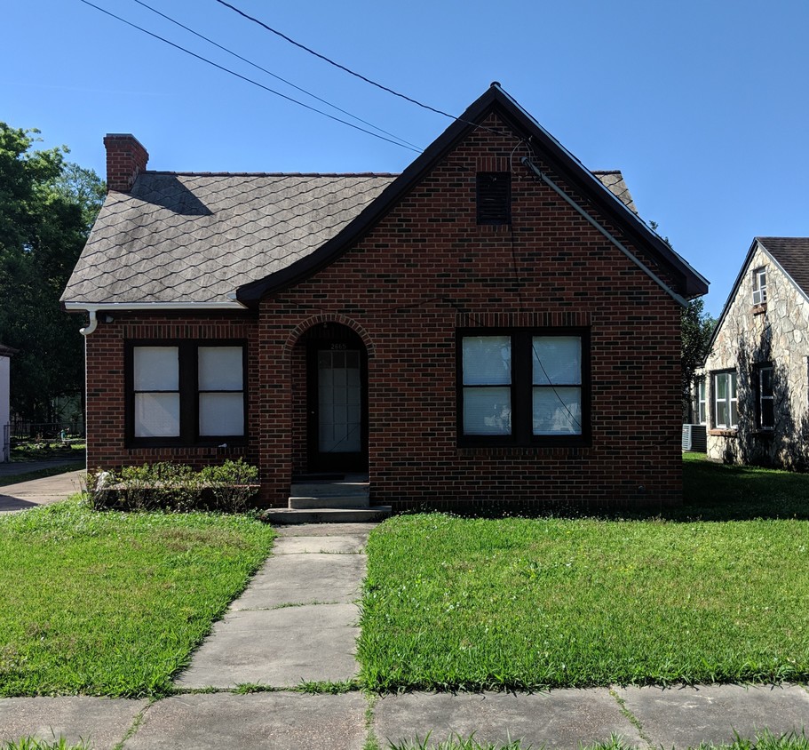Primary Photo - 2665 North St